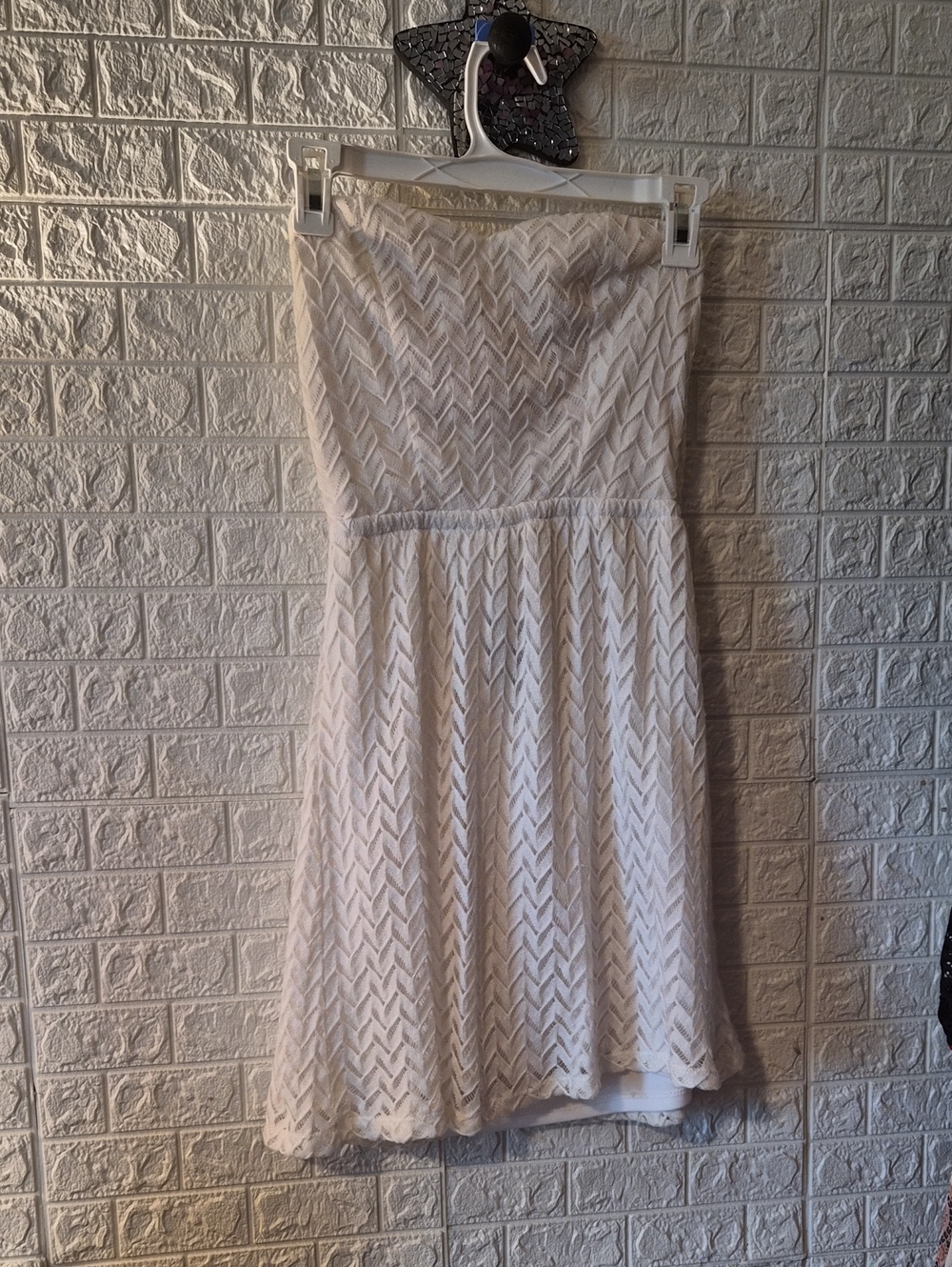 Wet Seal Strapless White Sundress